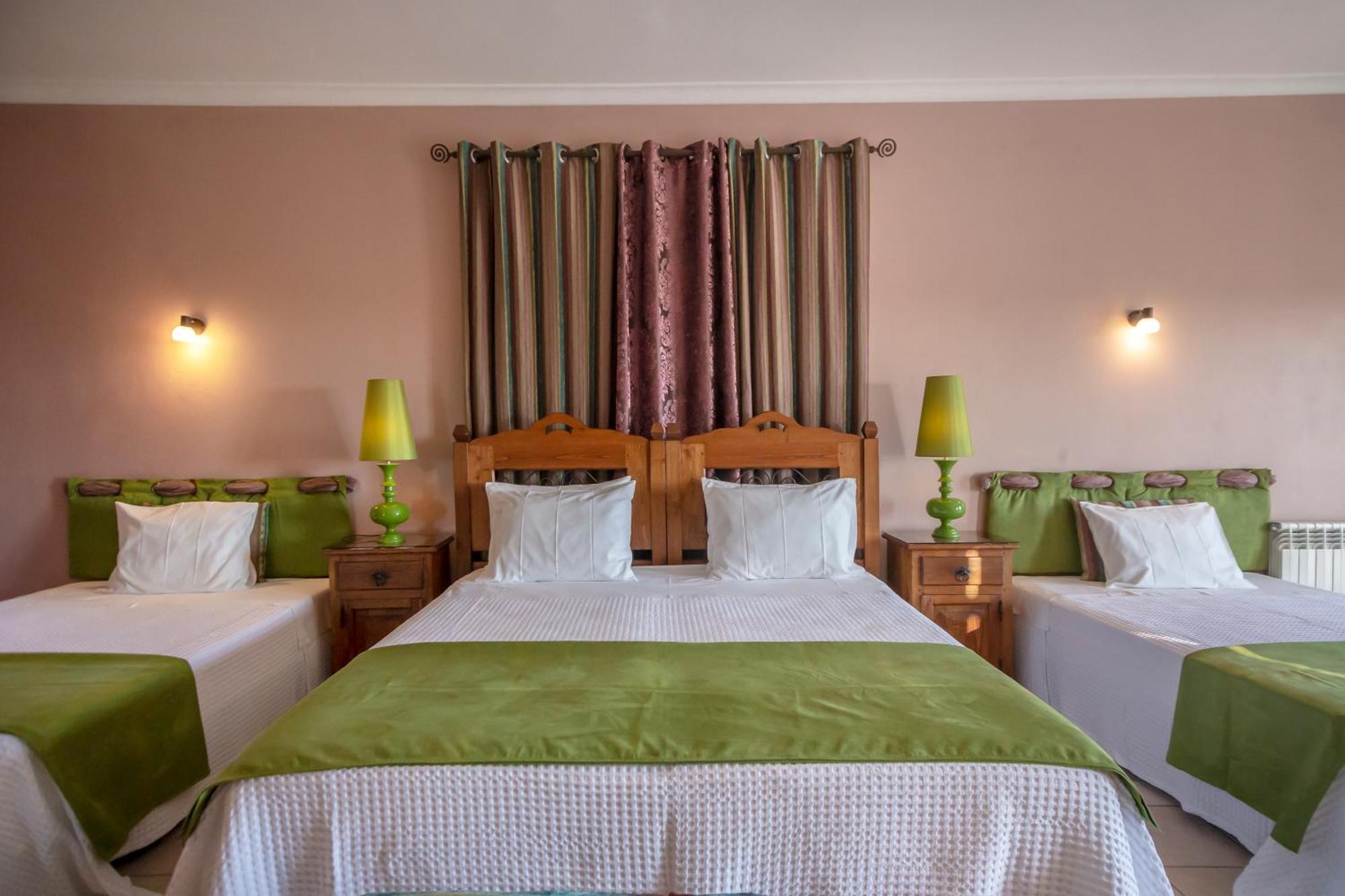 Al Meida Guesthouse Albufeira Dış mekan fotoğraf