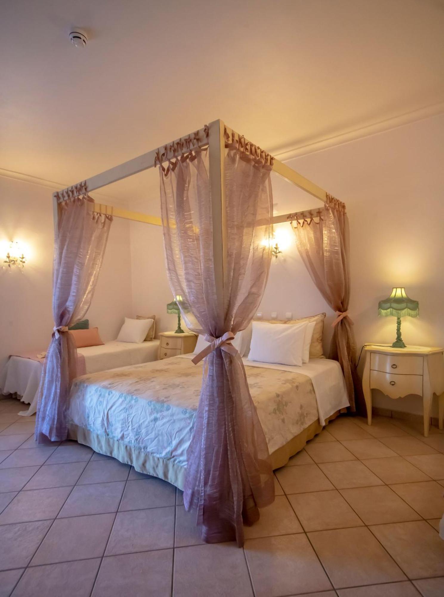 Al Meida Guesthouse Albufeira Dış mekan fotoğraf