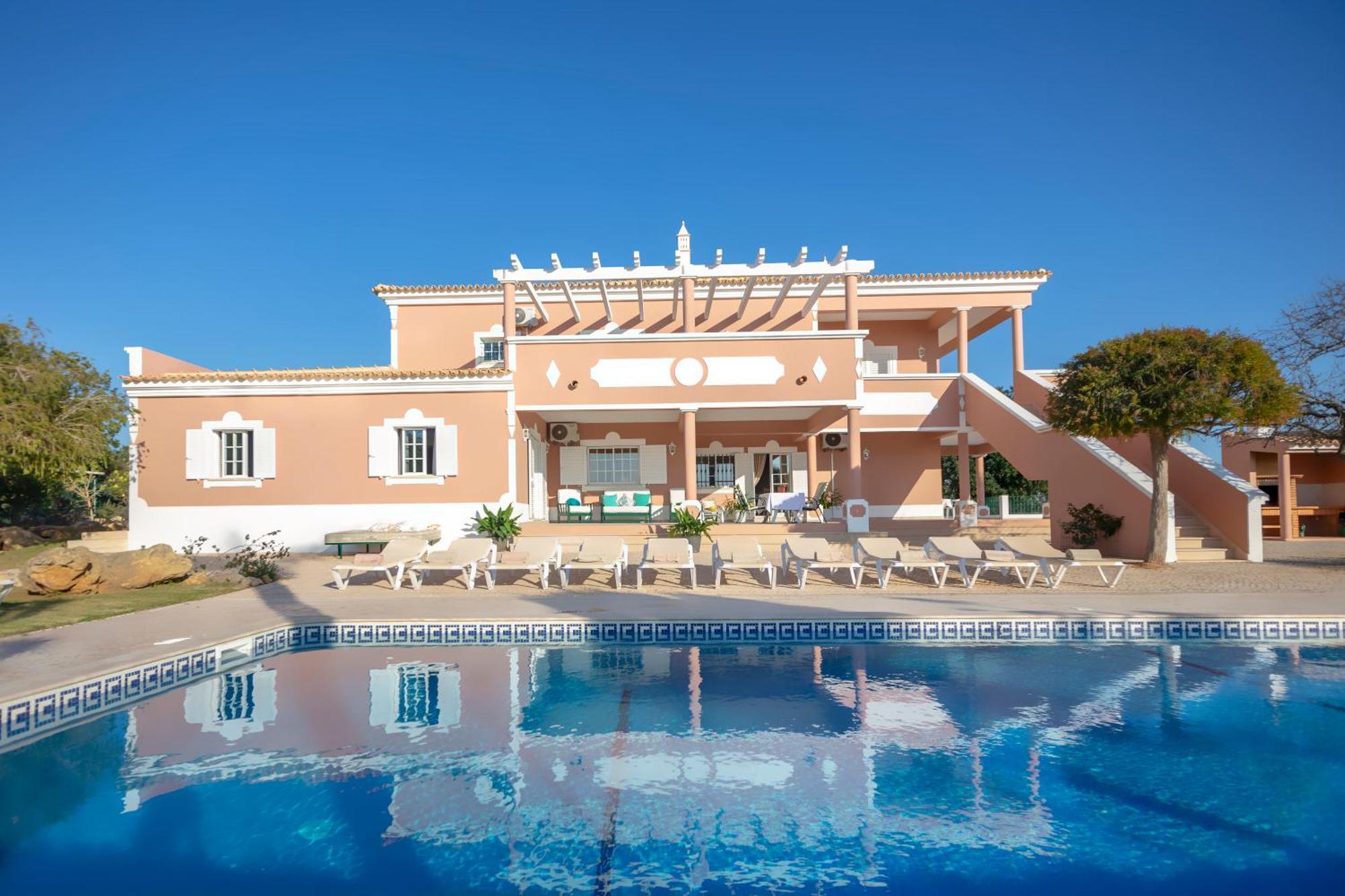 Al Meida Guesthouse Albufeira Dış mekan fotoğraf